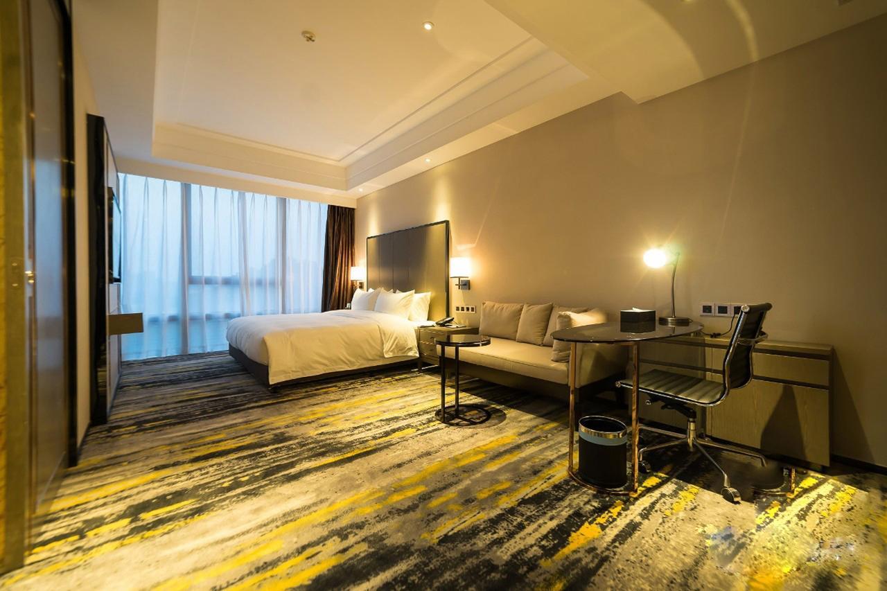Brandi Hotel Foshan Exterior photo