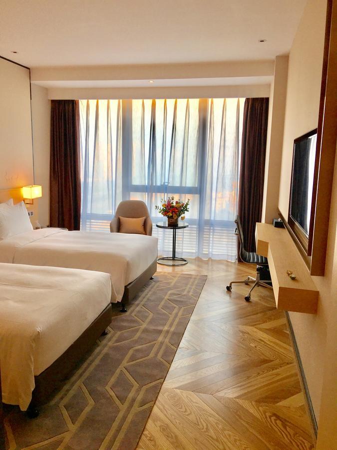 Brandi Hotel Foshan Exterior photo