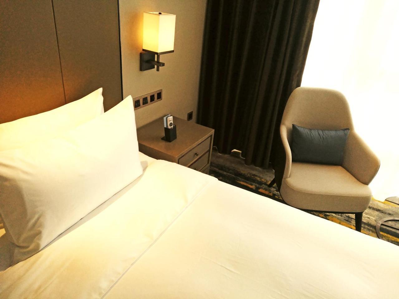 Brandi Hotel Foshan Exterior photo